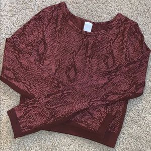Fabletics Snakeskin Print Long Sleeve Crop Top
